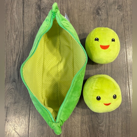 Disney Toy Story 2 Peas In A Pea Pod Stuffed Plush Zipper 19in Large Green Plush - Picture 3 of 6